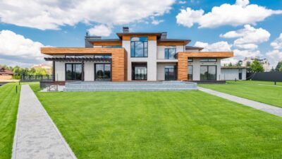 Yabancıya konut satışı azaldı Türkiye'de yabancılara satılan konut adedi 2022'de önceki yıla göre yüzde