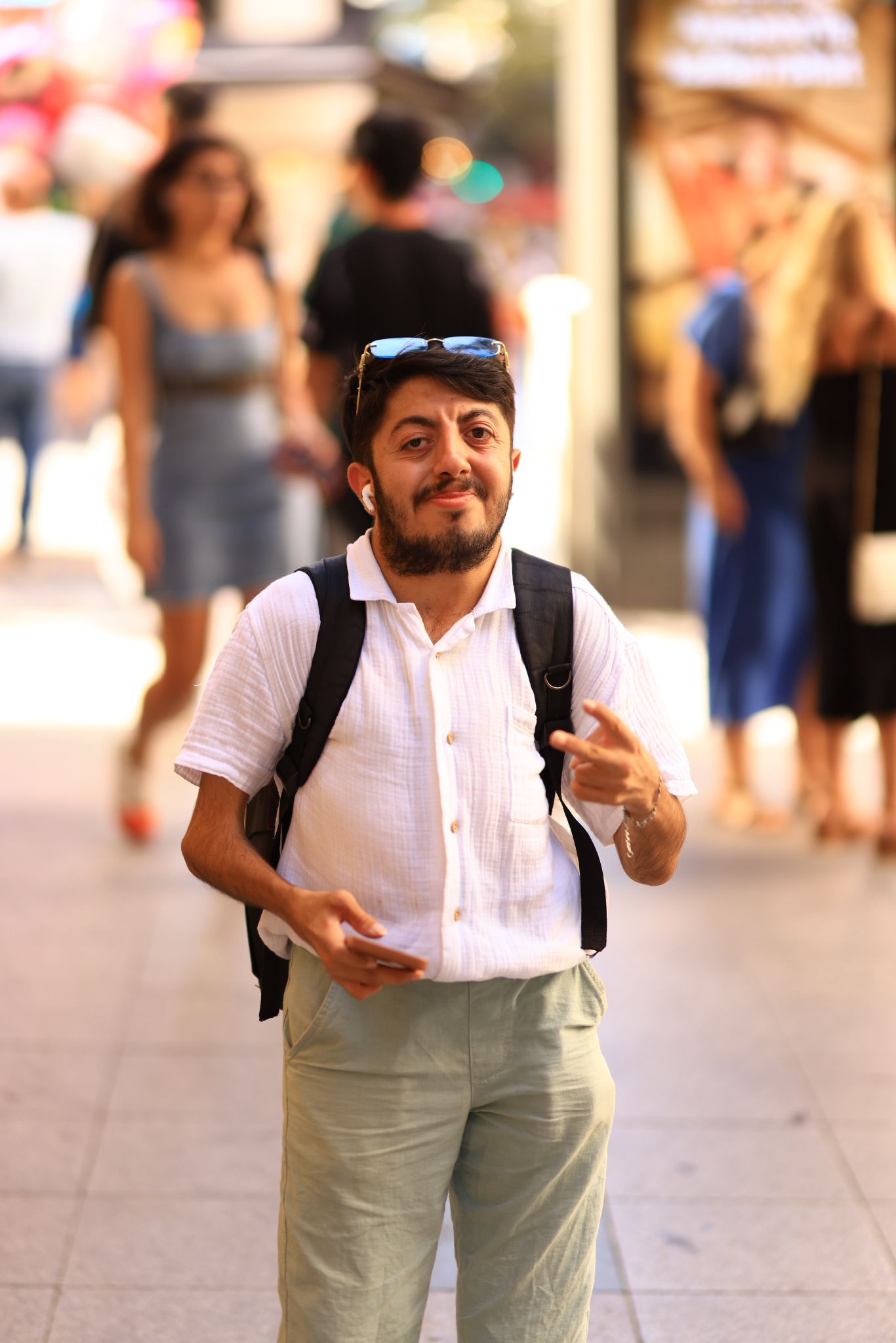 Urfa’nın sıcak sokaklarından İstanbul’un dinamik atmosferine uzanan bir yolculuk… 07